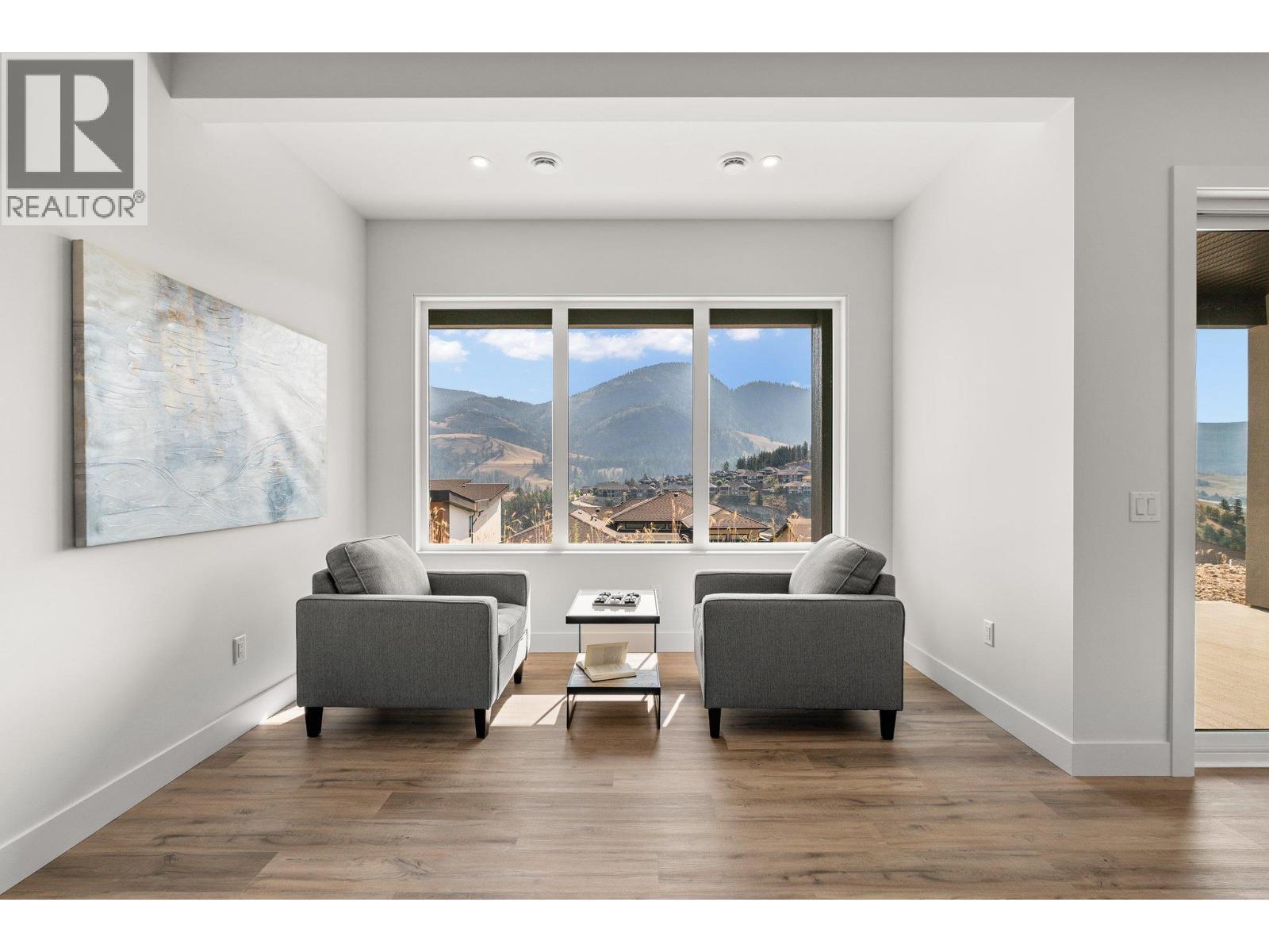 901 Melrose Street. Kelowna, British Columbia