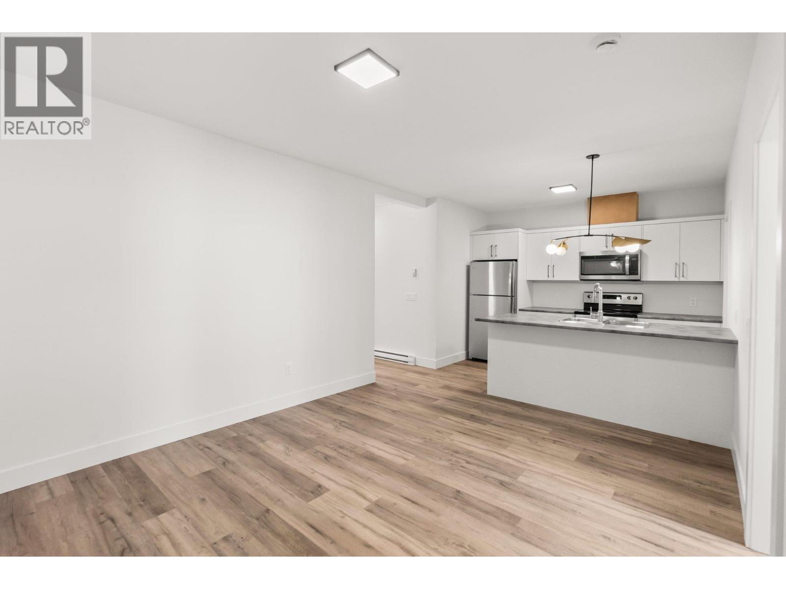 901 Melrose Street. Kelowna, British Columbia