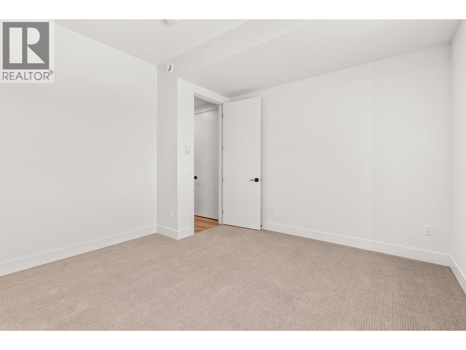 901 Melrose Street. Kelowna, British Columbia