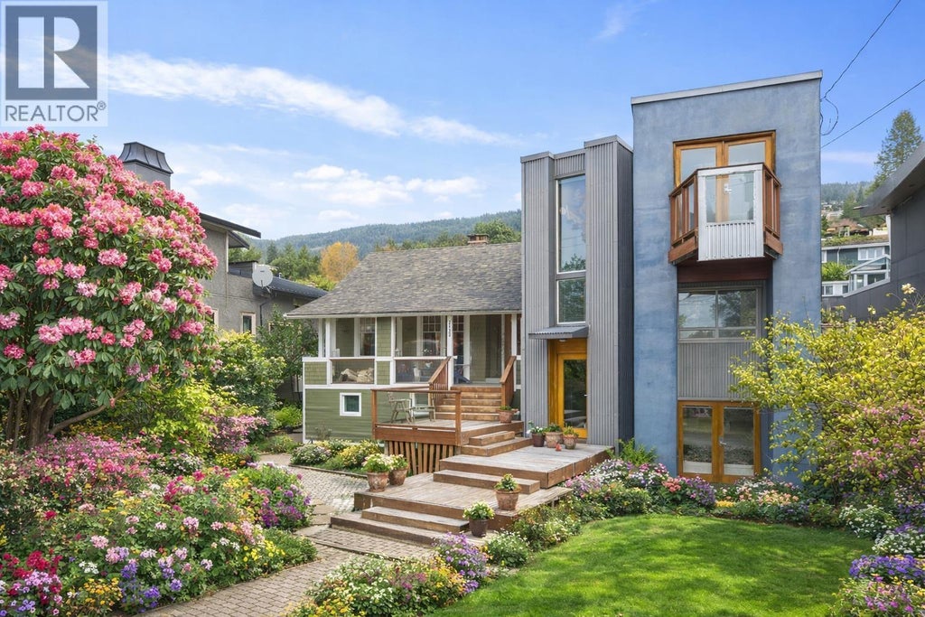 2433 Mathers Avenue, West Vancouver