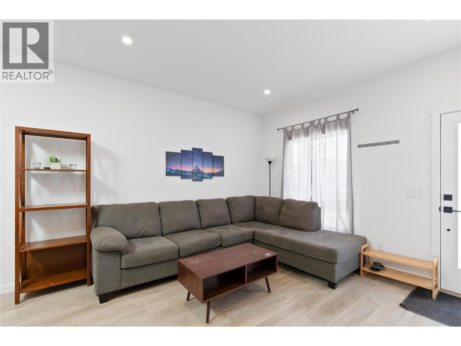 8900 Jim Bailey Road Unit# 107. Kelowna, British Columbia