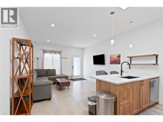 8900 Jim Bailey Road Unit# 107. Kelowna, British Columbia