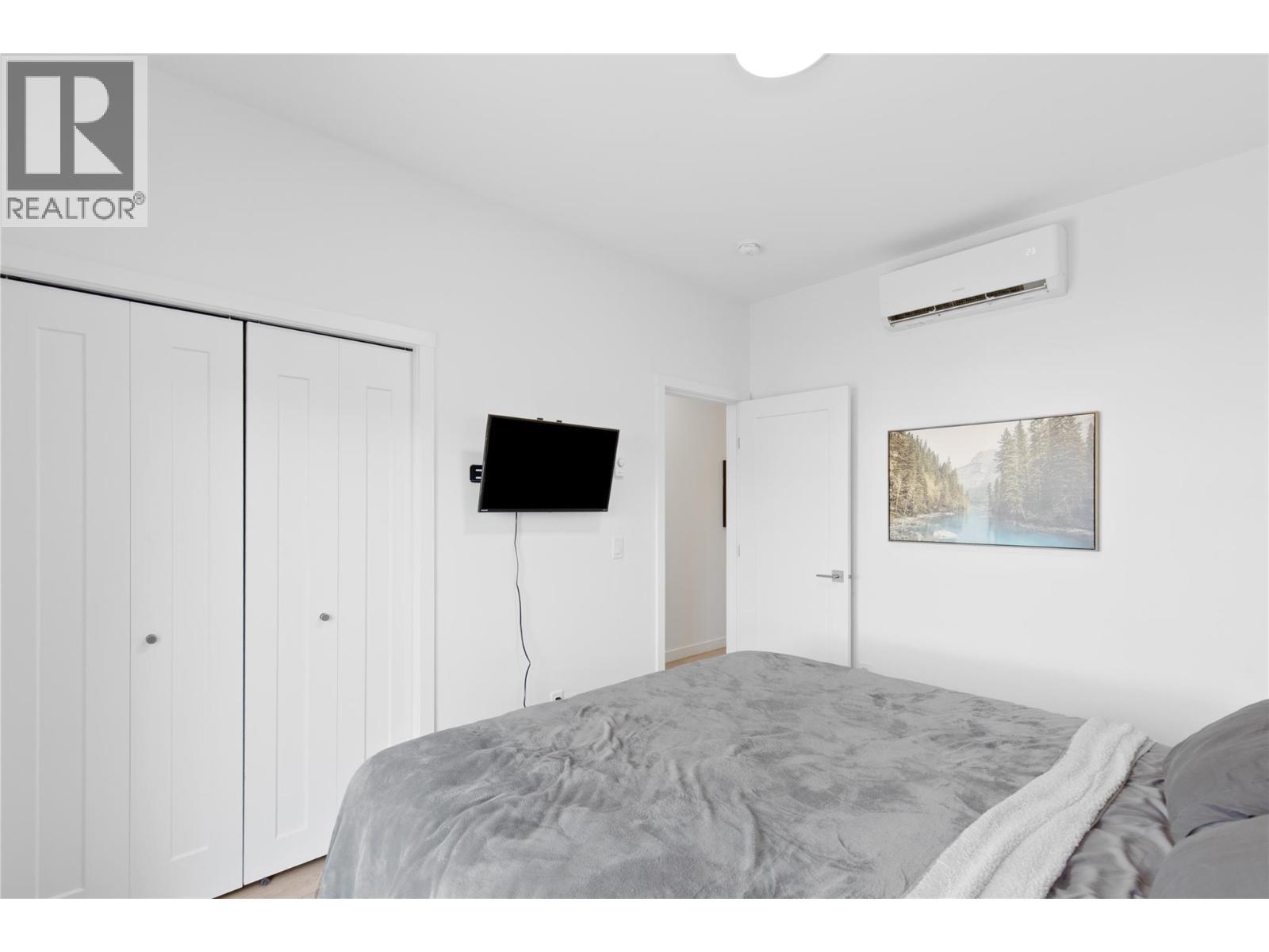 8900 Jim Bailey Road Unit# 107. Kelowna, British Columbia