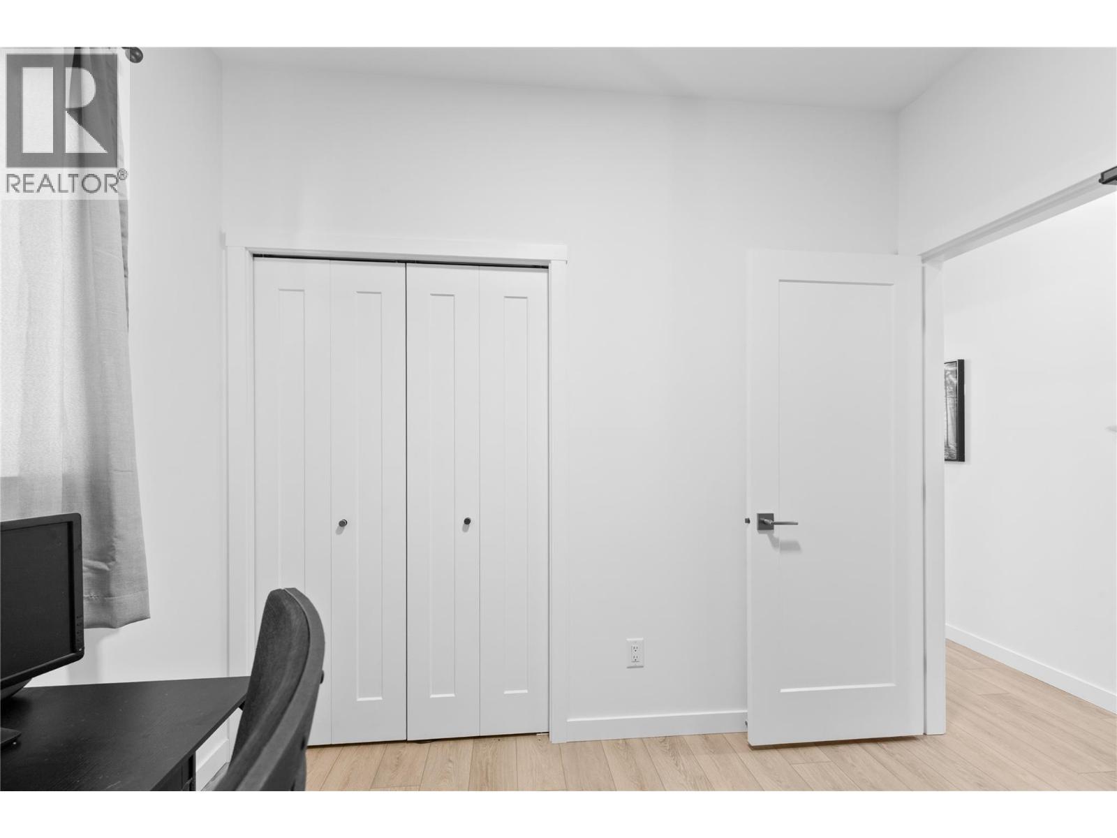 8900 Jim Bailey Road Unit# 107. Kelowna, British Columbia