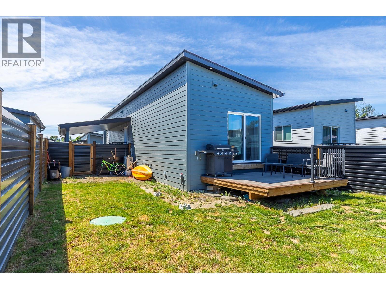 8900 Jim Bailey Road Unit# 107. Kelowna, British Columbia