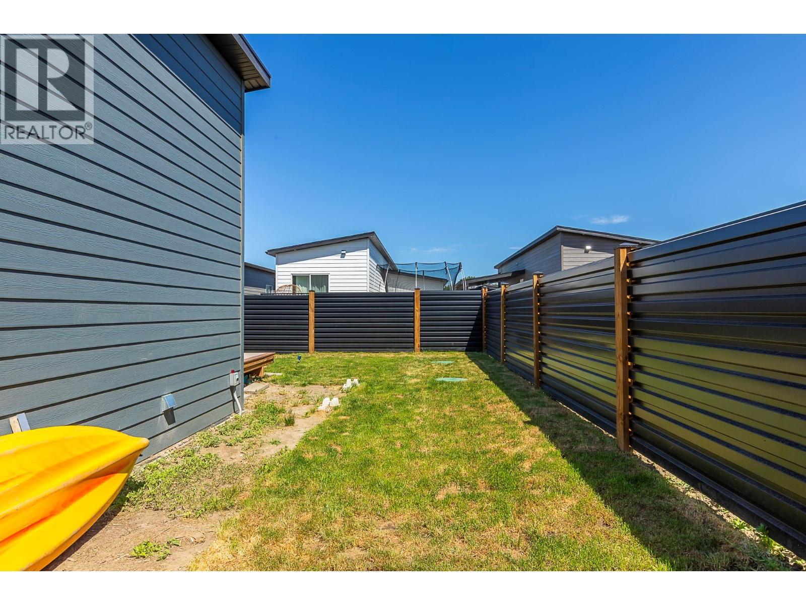 8900 Jim Bailey Road Unit# 107. Kelowna, British Columbia