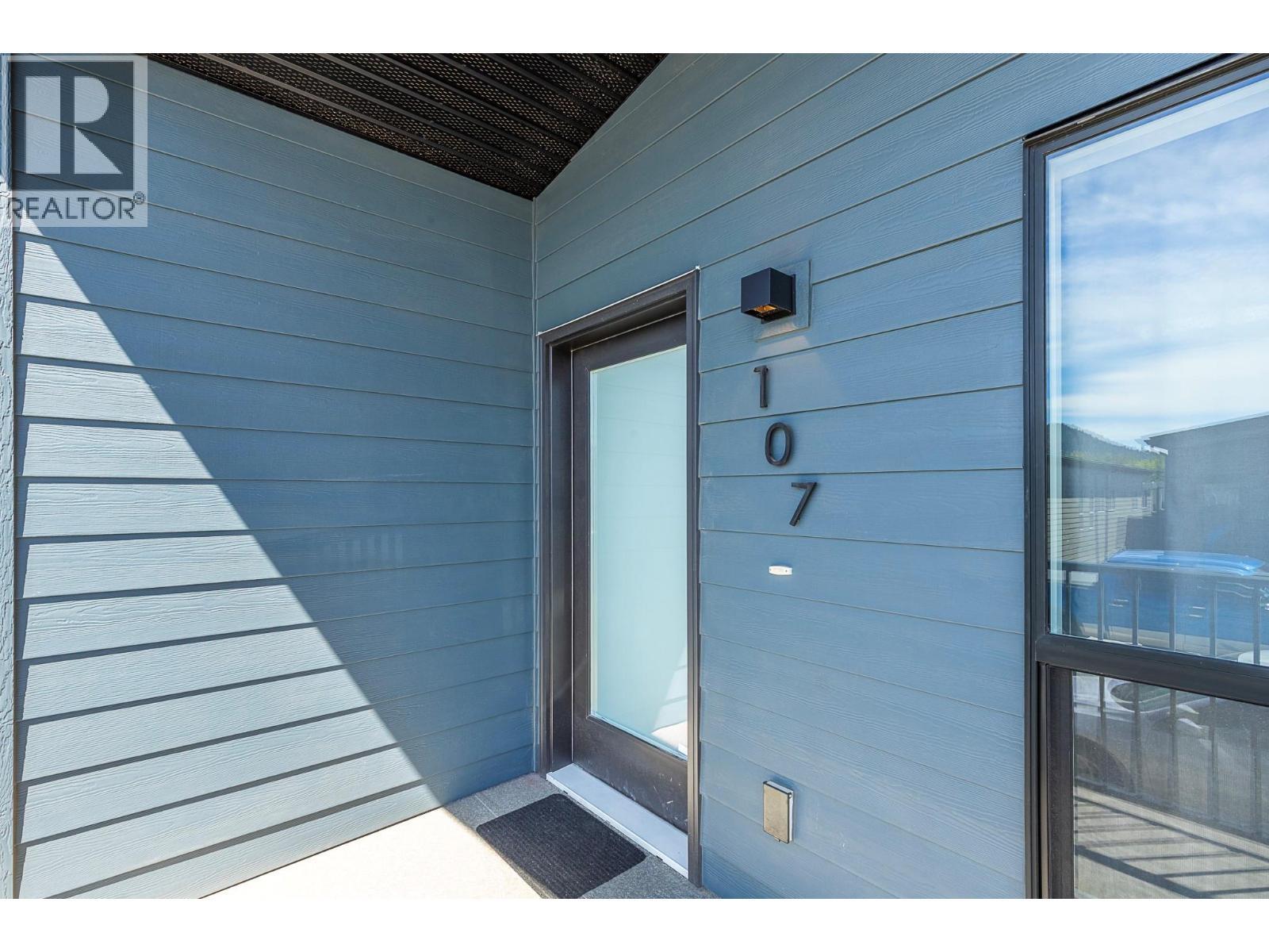 8900 Jim Bailey Road Unit# 107. Kelowna, British Columbia