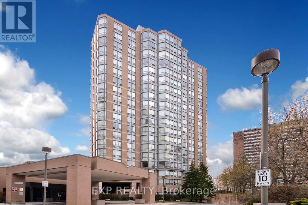 606 - 3 Hickory Tree Road, Toronto (weston)