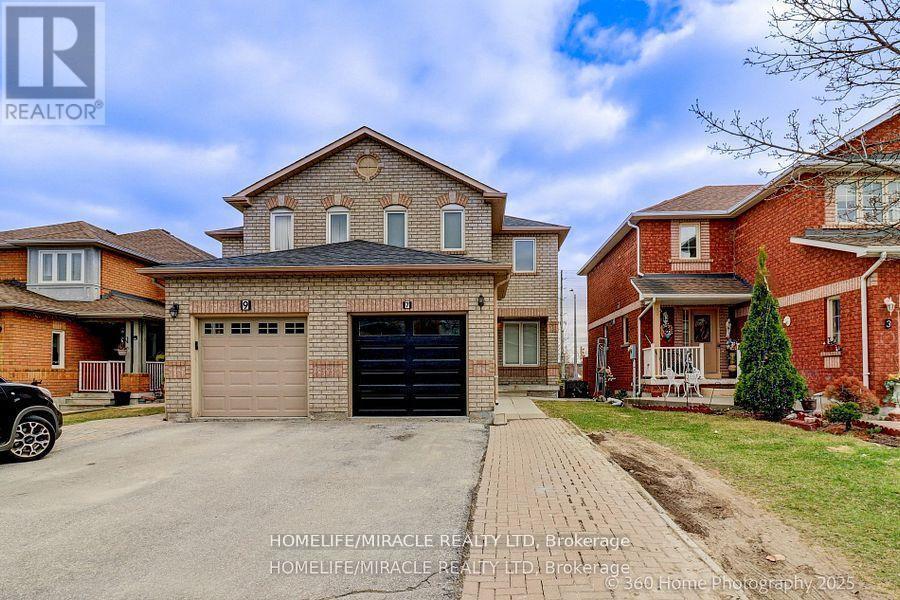 7 Creekwood Court, Vaughan (west Woodbridge)