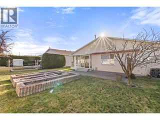 1260 Raymer Avenue Unit# 438. Kelowna, British Columbia