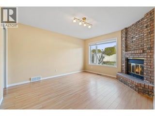 1260 Raymer Avenue Unit# 438. Kelowna, British Columbia