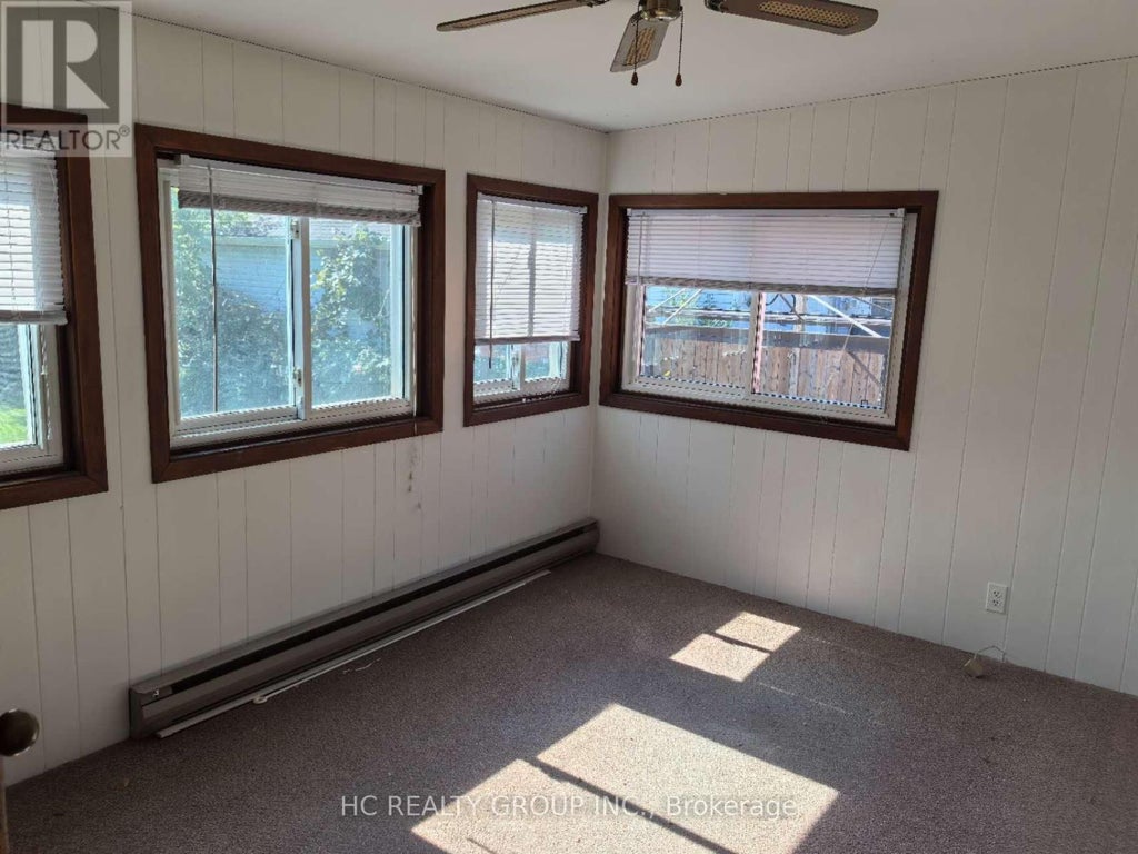 21 Norcross Road, Toronto (clanton Park)