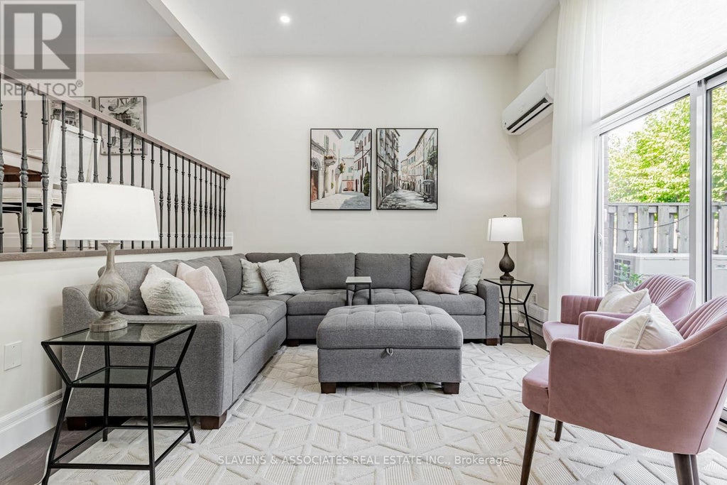 54 - 141 Clark Avenue, Markham (thornhill)