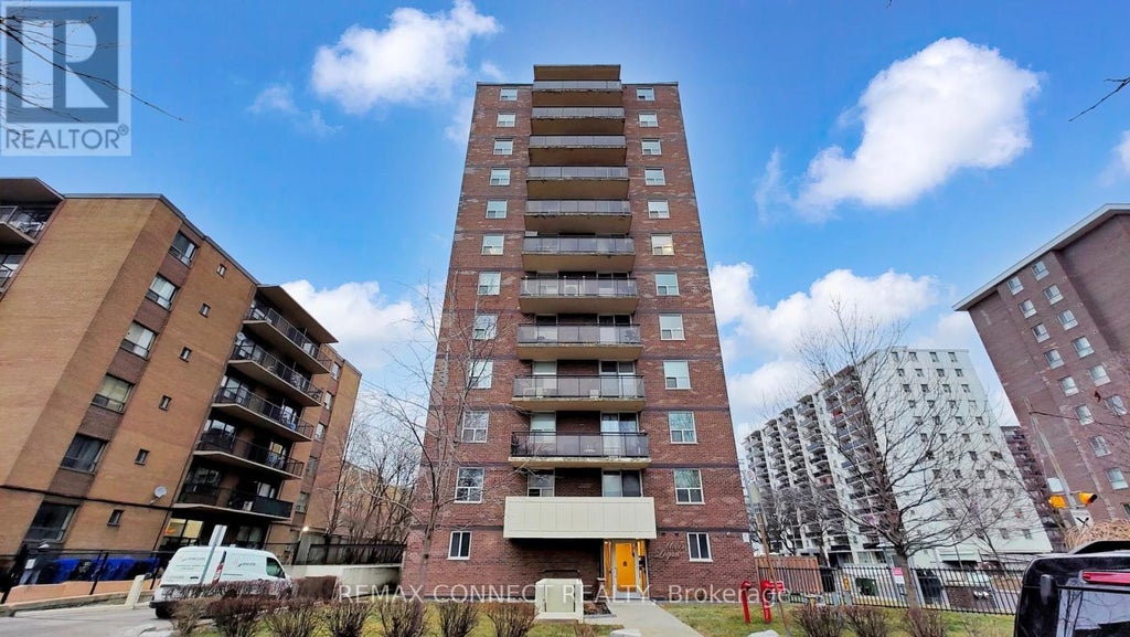 703 - 1145 Logan Avenue, Toronto (broadview North)