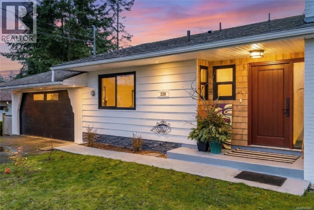 228 Potlatch Street, Parksville