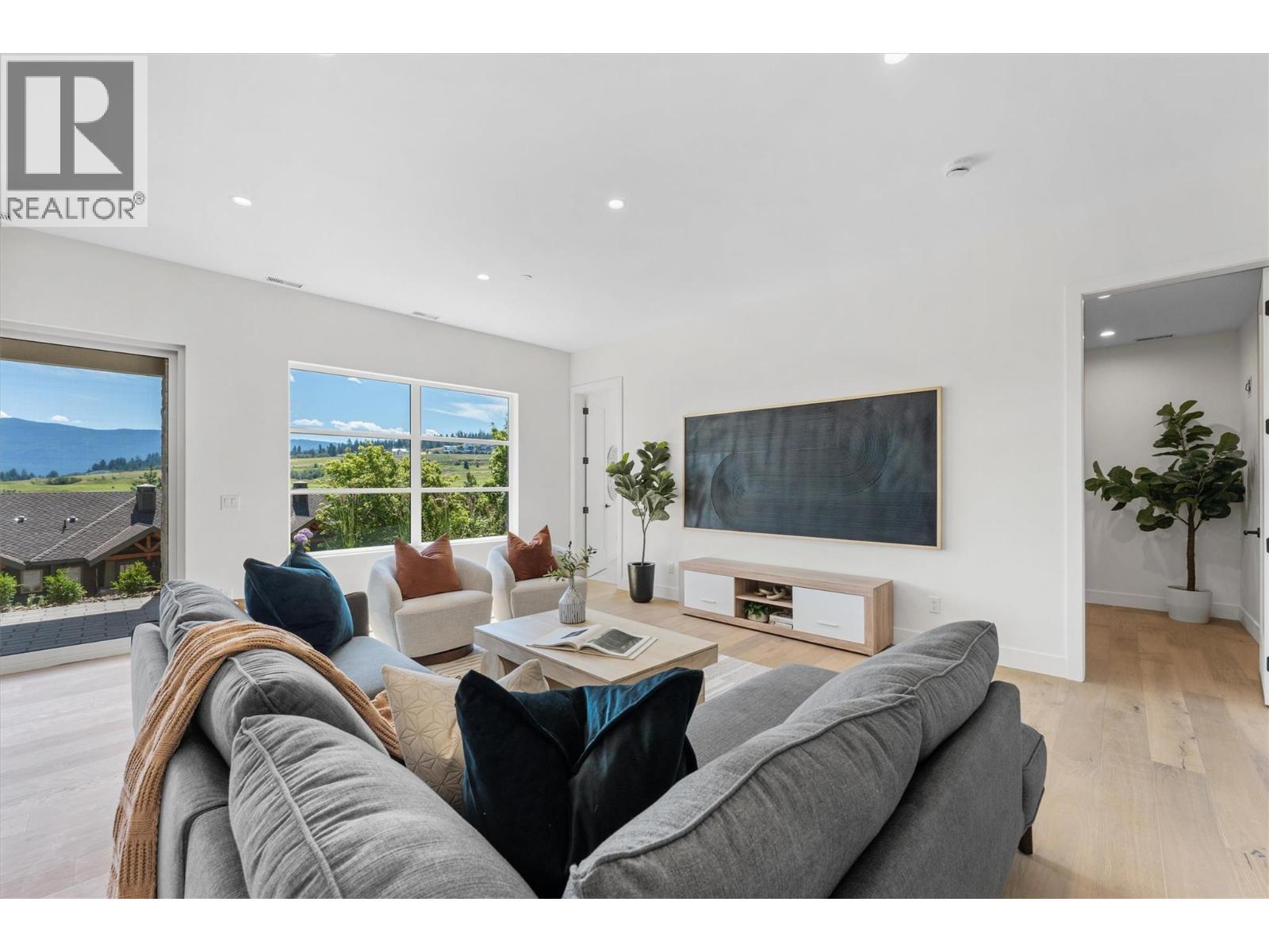 271 Chicopee Road Unit# 4. Vernon, British Columbia