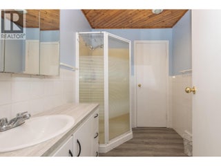 5246 Mayfair Road Se. Salmon Arm, British Columbia