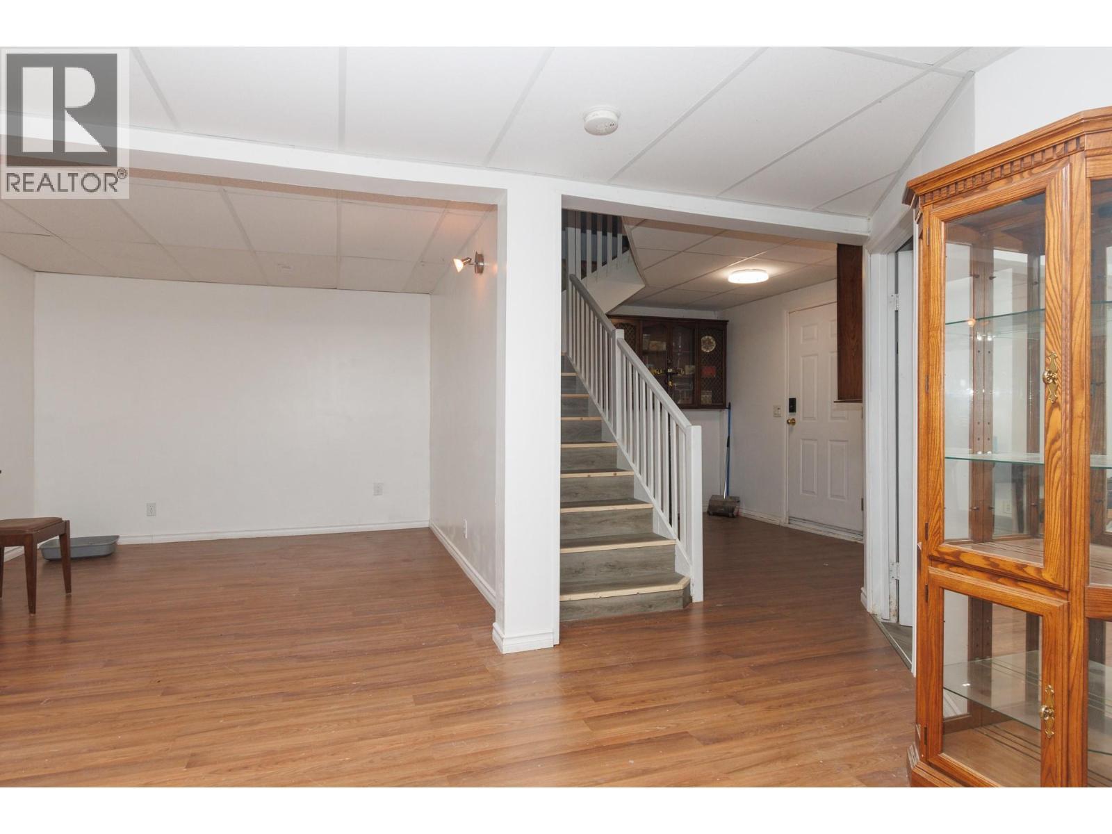 5246 Mayfair Road Se. Salmon Arm, British Columbia