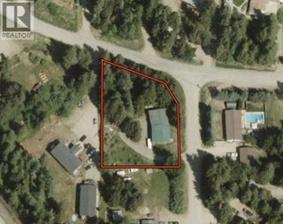 5246 Mayfair Road Se. Salmon Arm, British Columbia