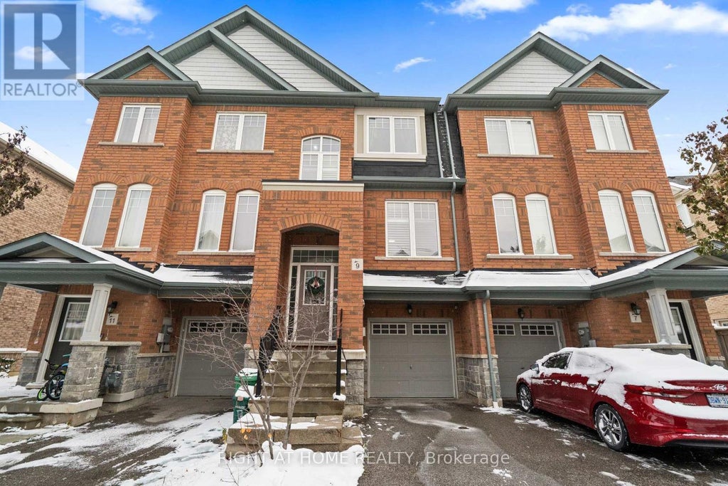 9 Magdalene Crescent, Brampton (heart Lake East)