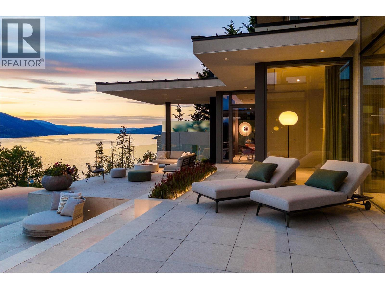 180 Sheerwater Court Unit# 20. Kelowna, British Columbia