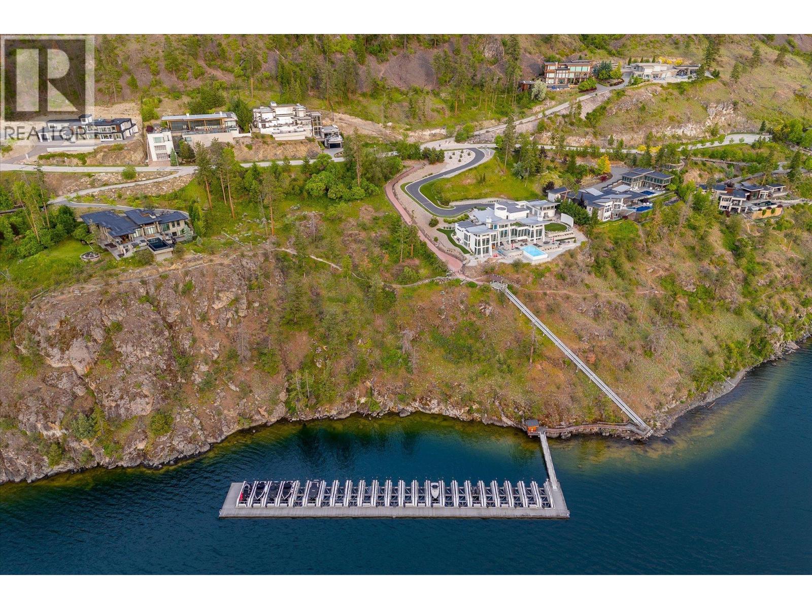 180 Sheerwater Court Unit# 20. Kelowna, British Columbia