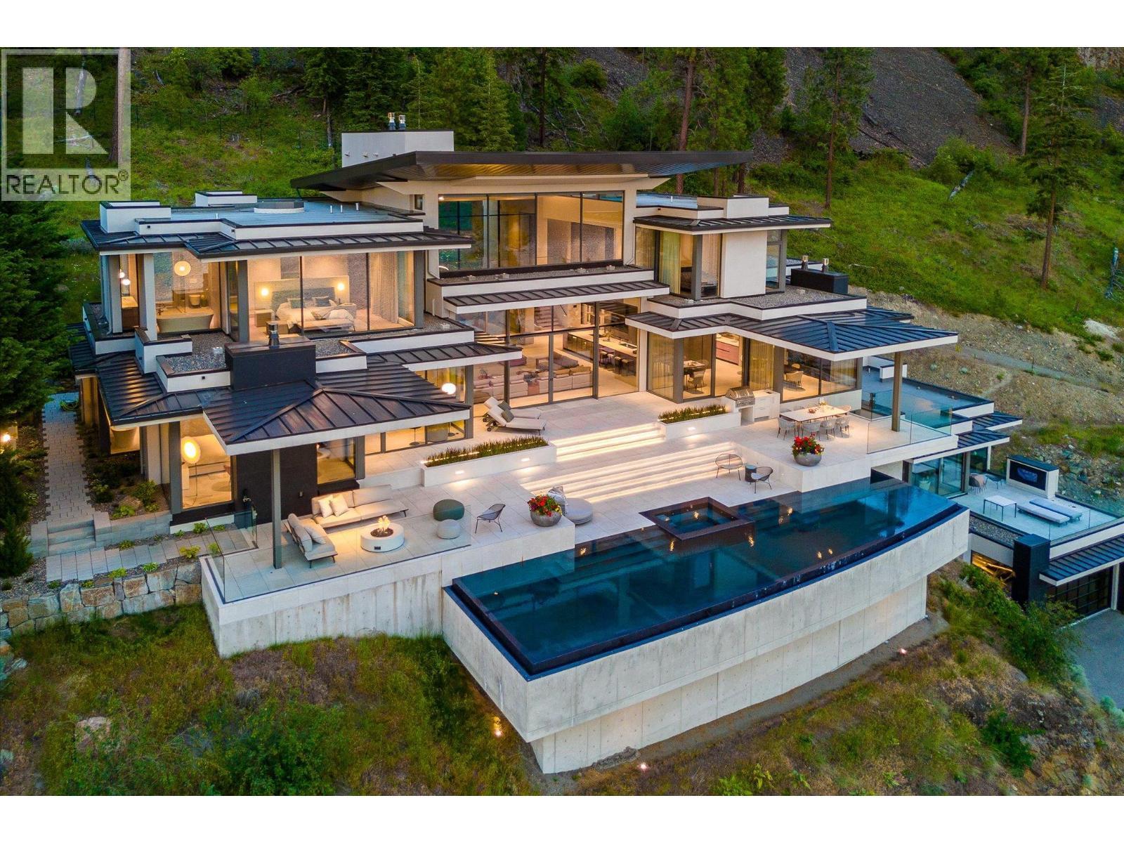 180 Sheerwater Court Unit# 20. Kelowna, British Columbia