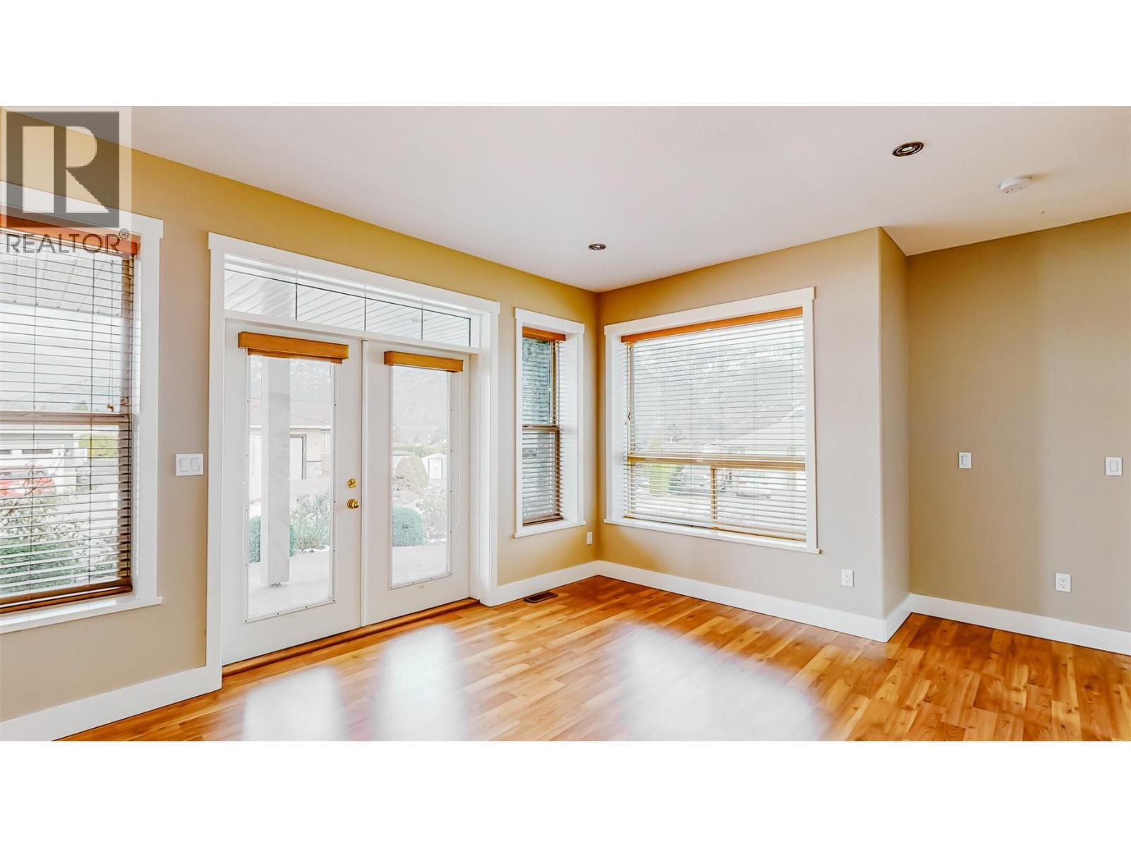 20 Killdeer Place. Osoyoos, British Columbia