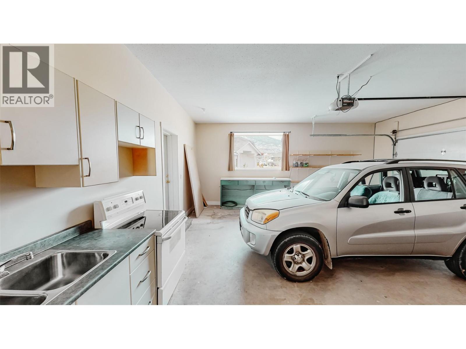 20 Killdeer Place. Osoyoos, British Columbia