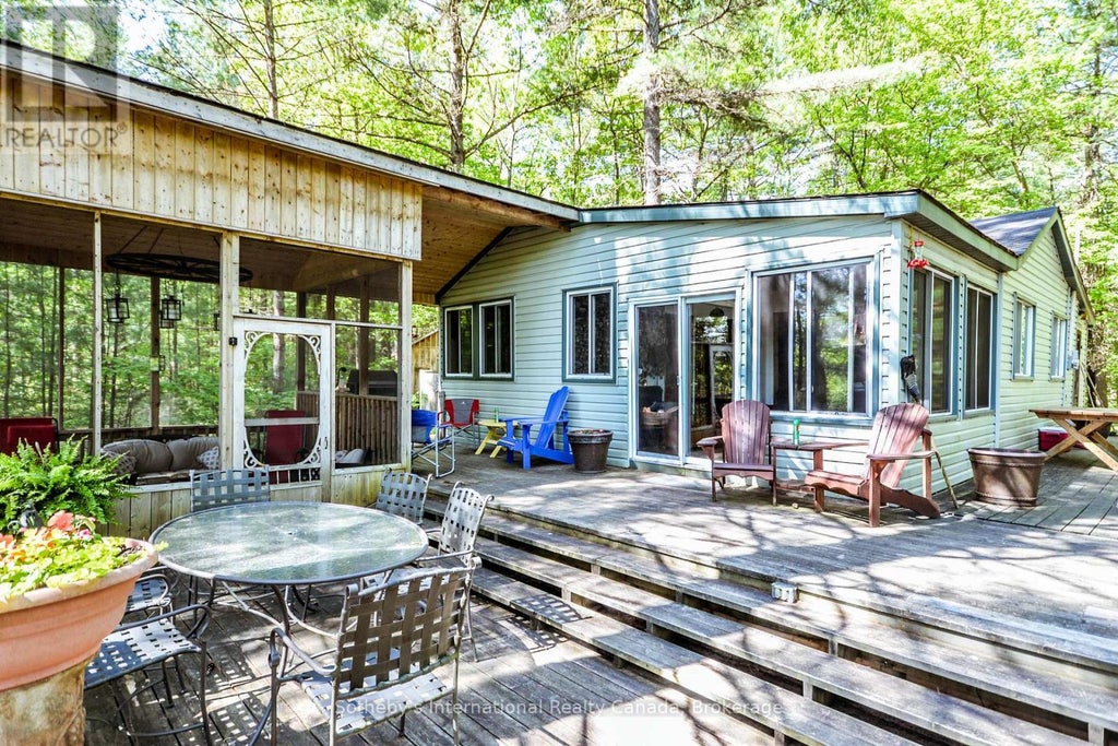 9492 Go Home Lake Shore, Georgian Bay (gibson)