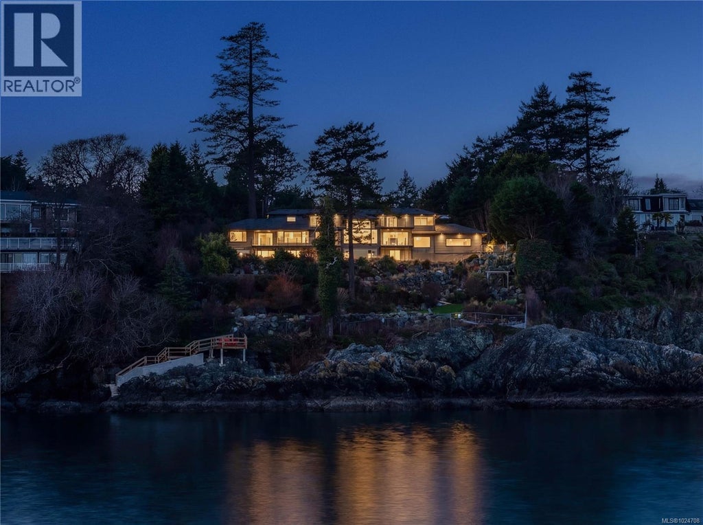 4325 Gordon Head Road, Saanich