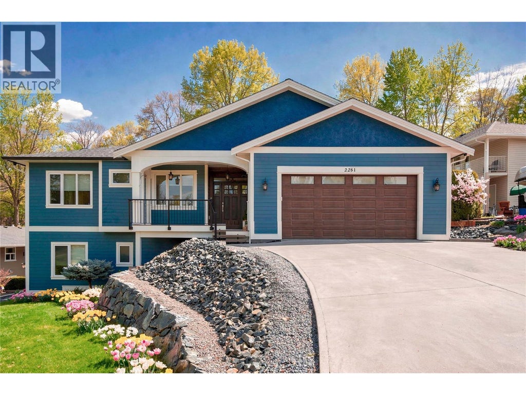 2281 24 Avenue Ne, Salmon Arm