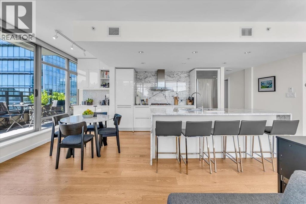 2602 788 Richards Street, Vancouver