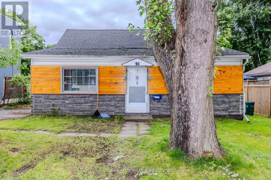 98 Boyce Avenue, Ottawa