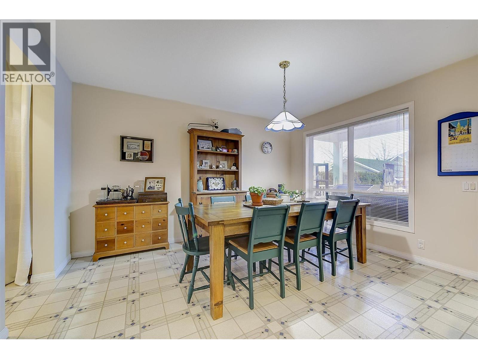 5280 Allenby Lane. Kelowna, British Columbia