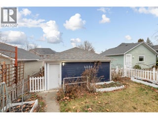 5280 Allenby Lane. Kelowna, British Columbia