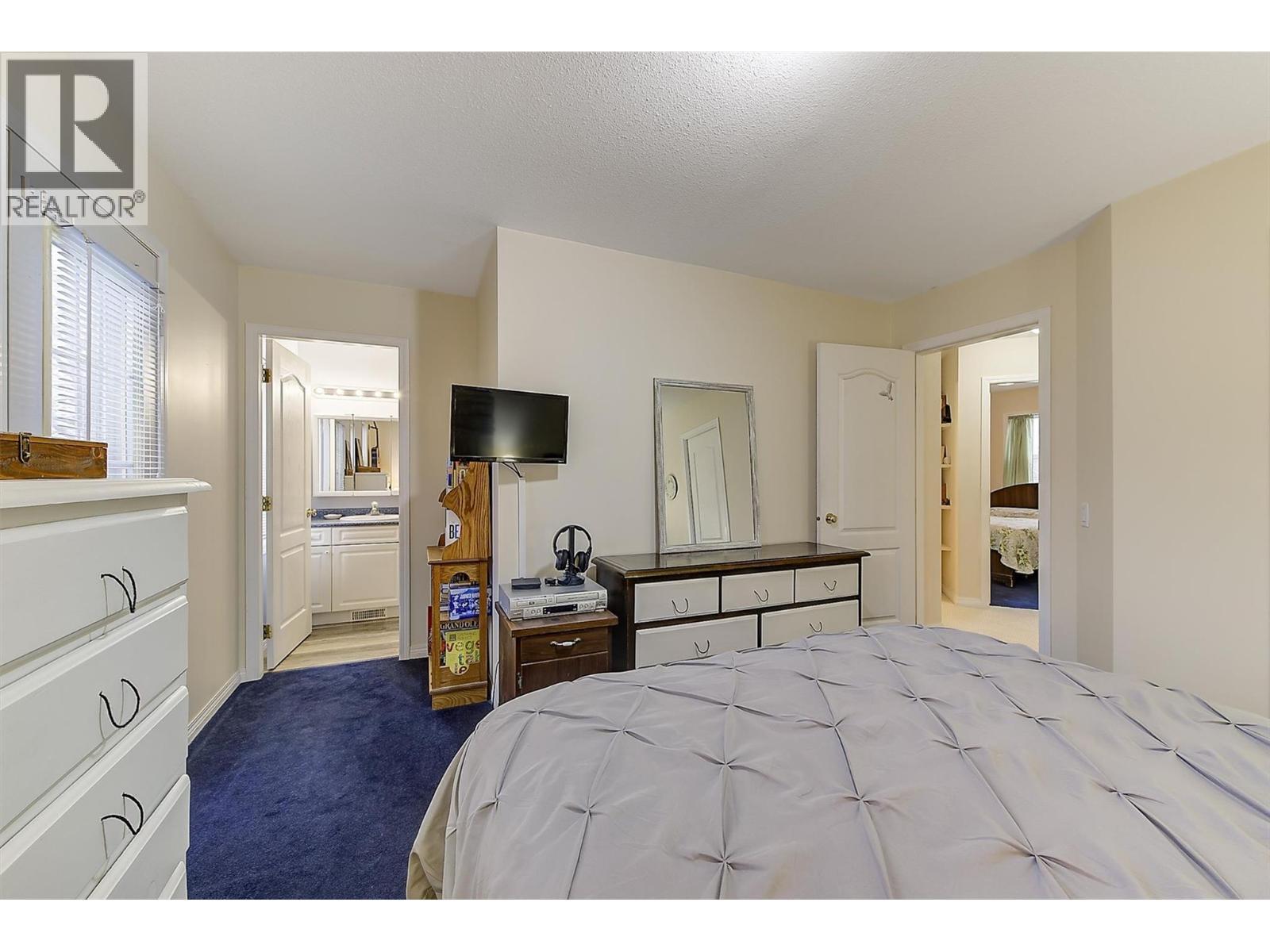 5280 Allenby Lane. Kelowna, British Columbia