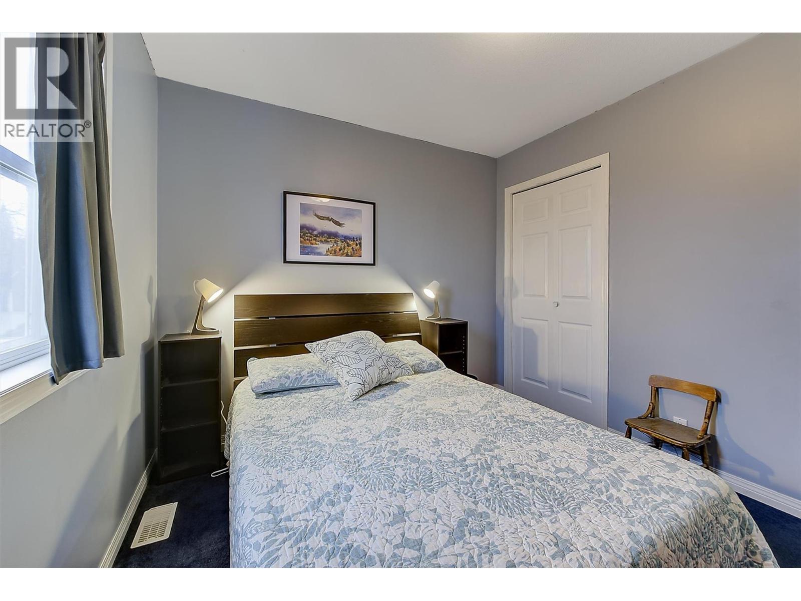 5280 Allenby Lane. Kelowna, British Columbia