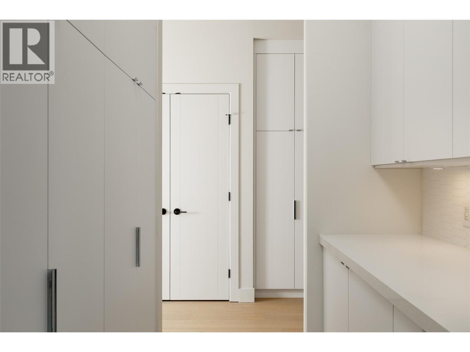 130 Flagstone Rise. Naramata, British Columbia