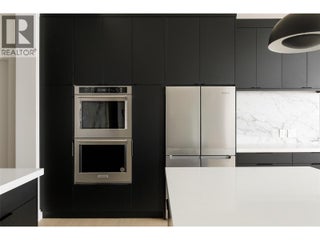 130 Flagstone Rise. Naramata, British Columbia