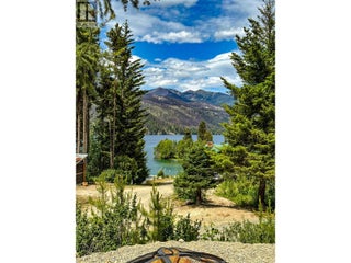 7068 Gun Lake West Road. Gold Bridge, British Columbia