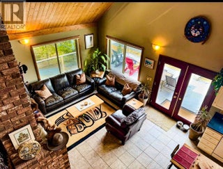 7068 Gun Lake West Road. Gold Bridge, British Columbia