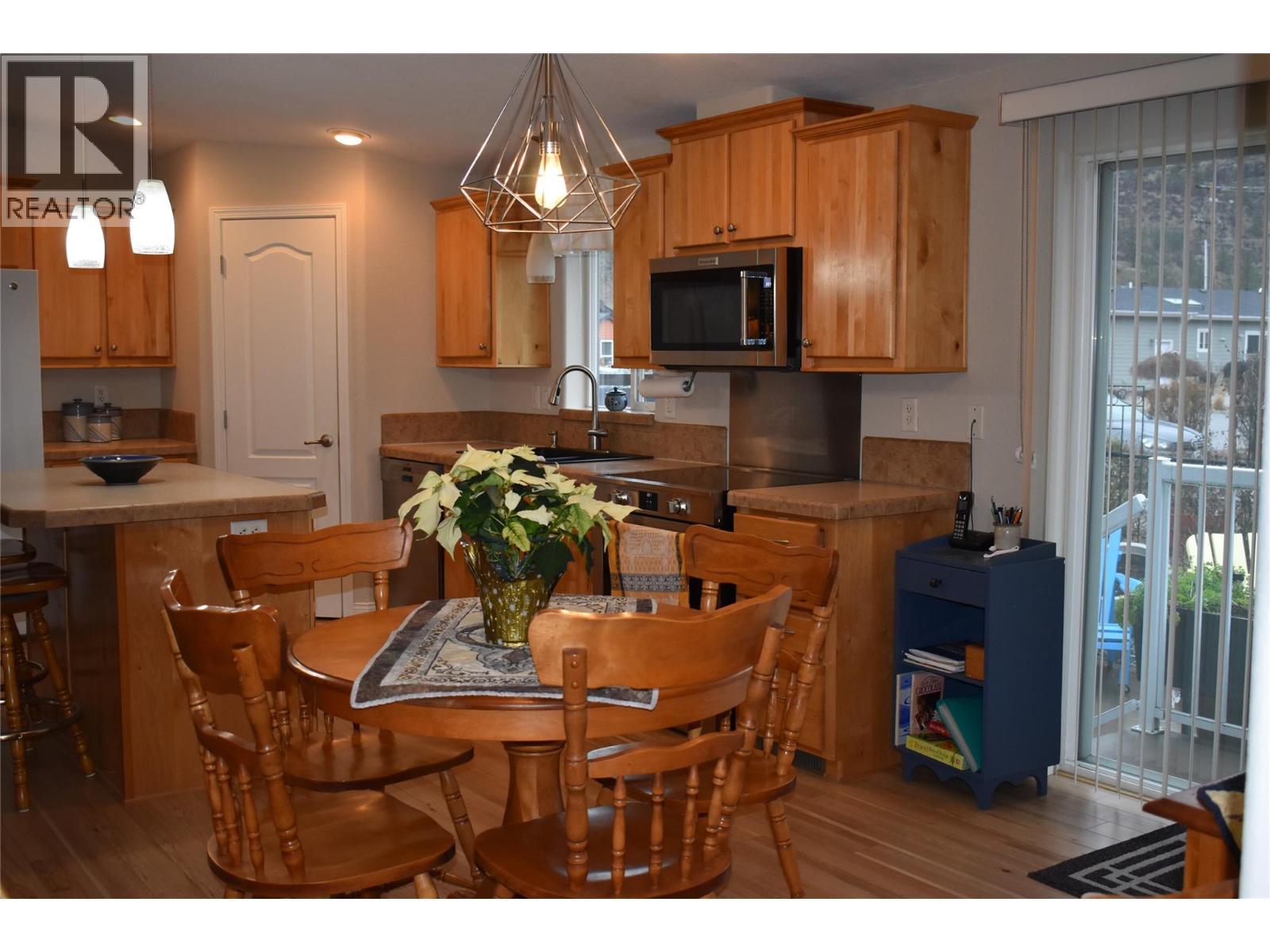 8300 Gallagher Lake Frontage Road Unit# 41. Oliver, British Columbia