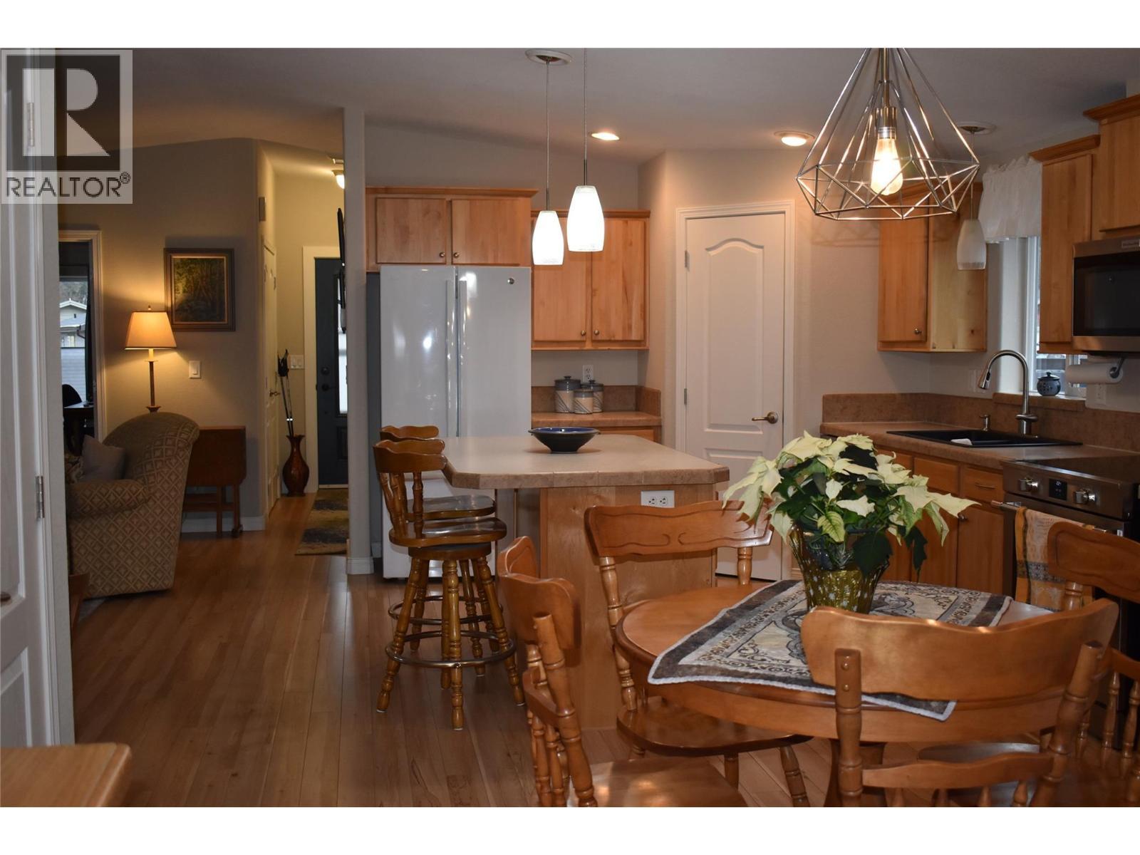 8300 Gallagher Lake Frontage Road Unit# 41. Oliver, British Columbia