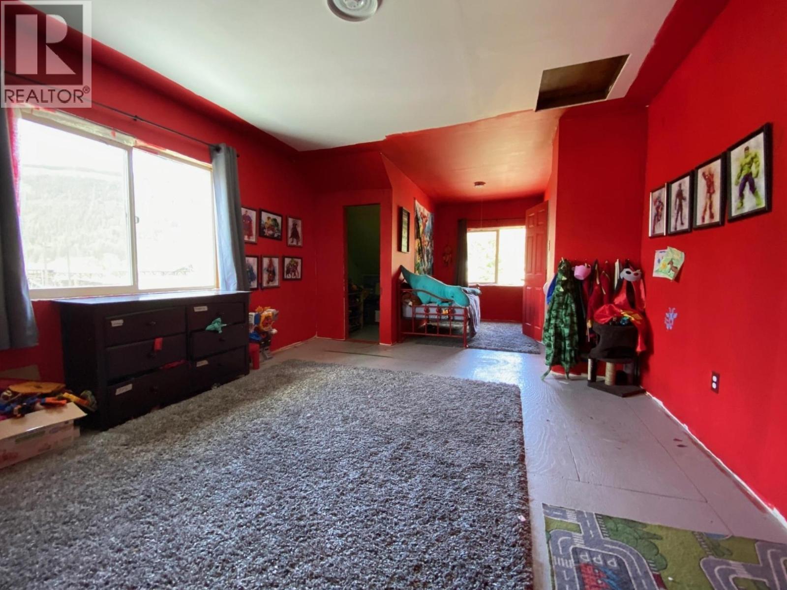 9857-9861 Church Street. Little Fort, British Columbia