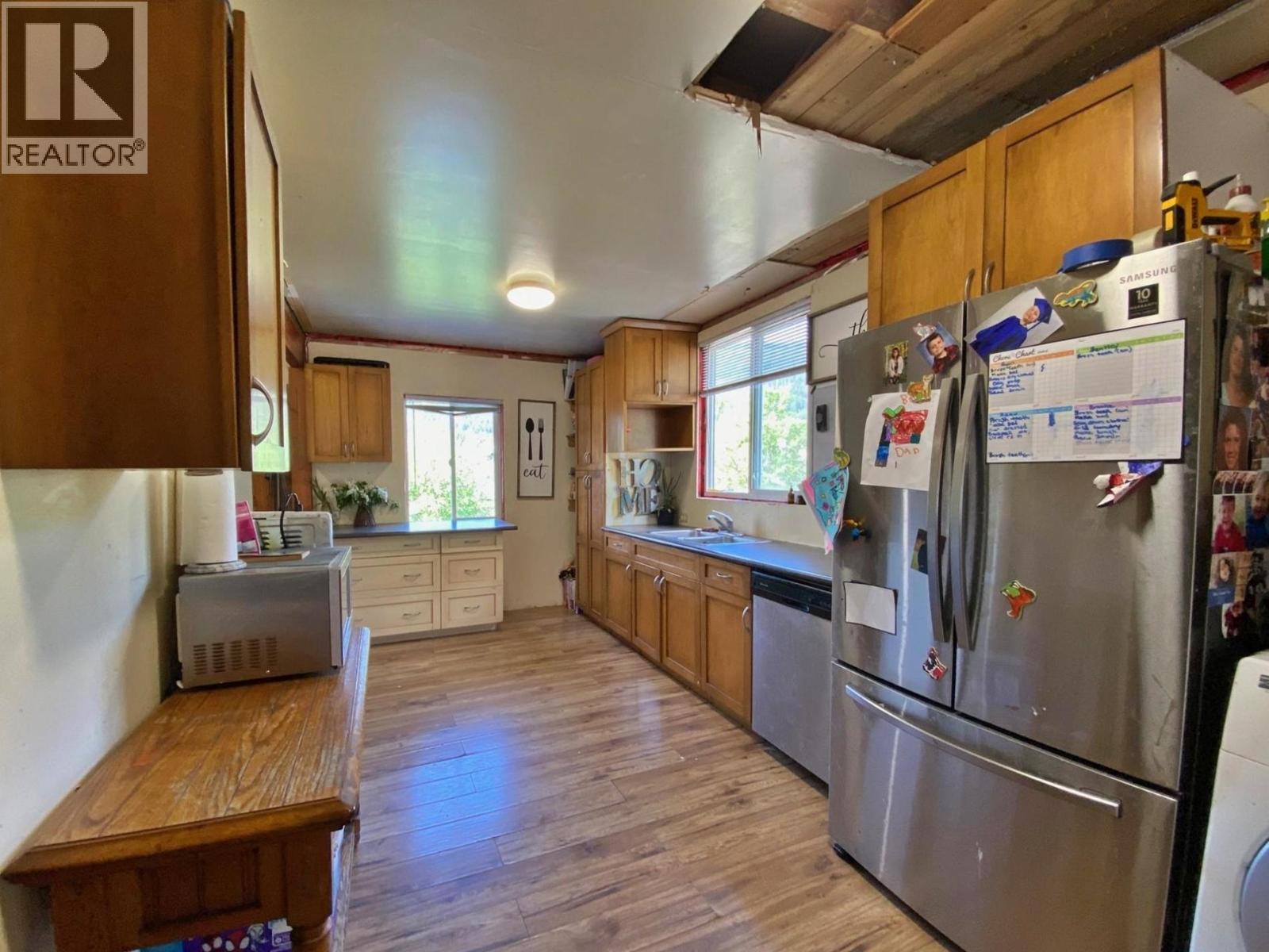 9857-9861 Church Street. Little Fort, British Columbia