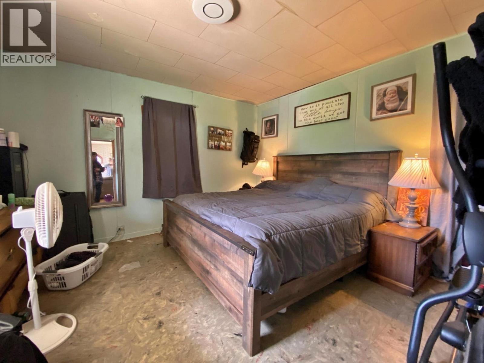 9857-9861 Church Street. Little Fort, British Columbia