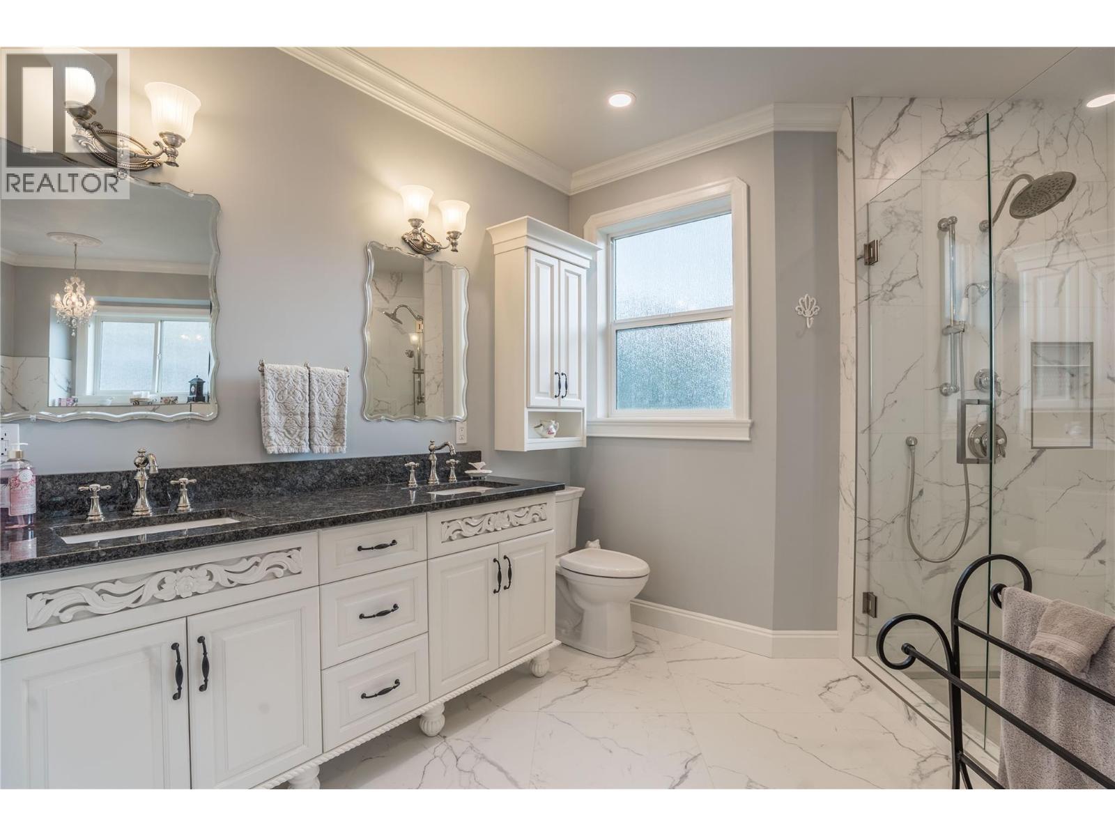 186 Jewel Place. Summerland, British Columbia