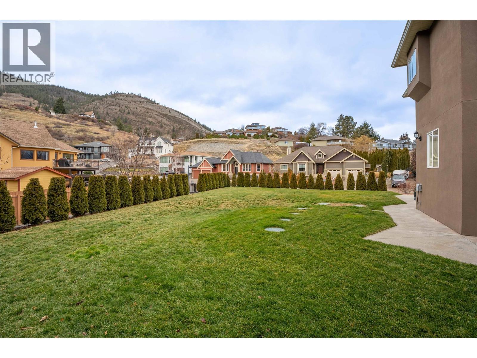 186 Jewel Place. Summerland, British Columbia