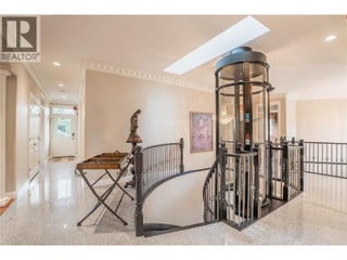 186 Jewel Place. Summerland, British Columbia